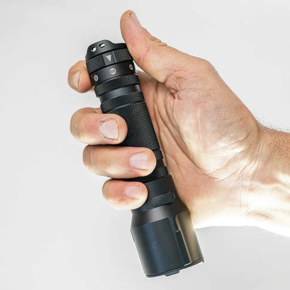 LEDLENSER - TT3R Lommelygte 1900 Lumen
