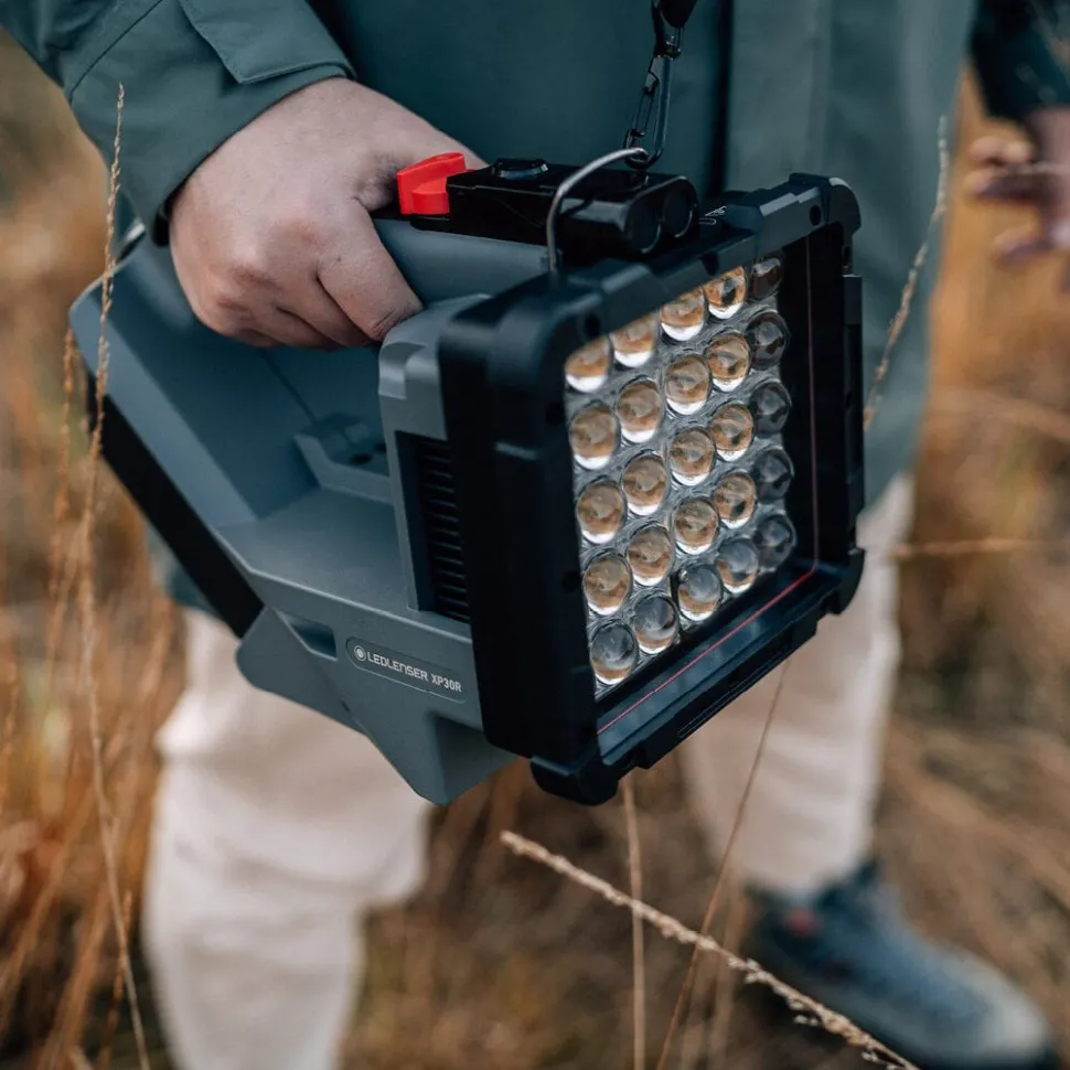 LEDLENSER - XP30R Søgelys 32.000 Lumen