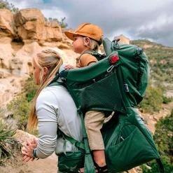 Osprey - Poco Premium Child Carrier 36L // Sort