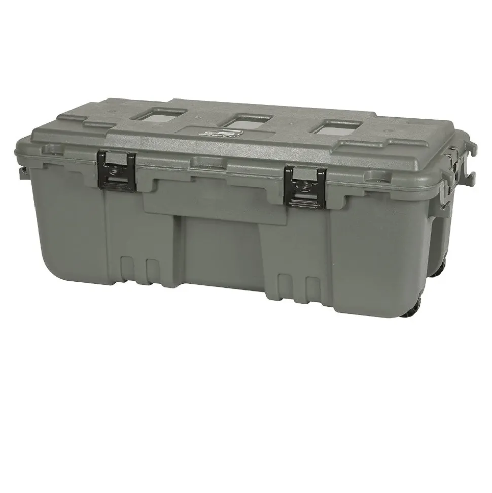 Plano - Hinged Sportsman's Trunk Med Hjul // O.D. Green