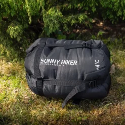 Sunny Hiker - Comforter Sovepose // +4
