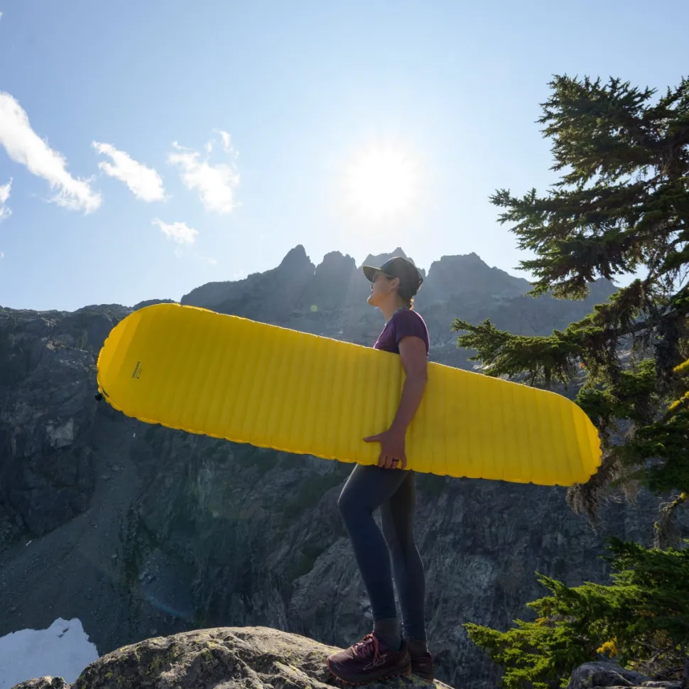 Therm-A-Rest - NeoAir Xlite NXT Liggeunderlag 2.0 // Solar Flare