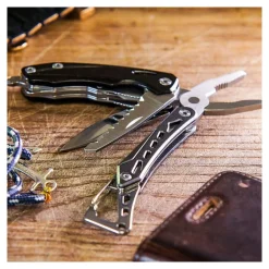 True Utility - SEVEN Multi-Tool